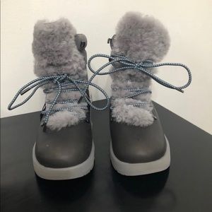 Ugg boots size 9